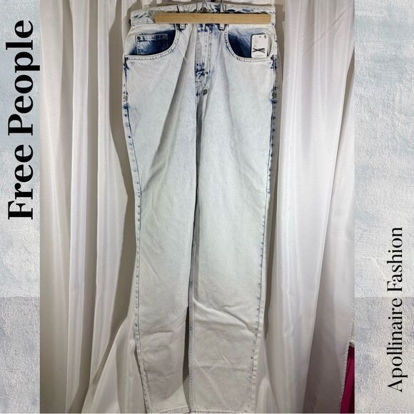 Free People by KSUBI Playback Highrise Relaxed Fit Denim Jeans in Mirage 29 NWT - Picture 6 of 9